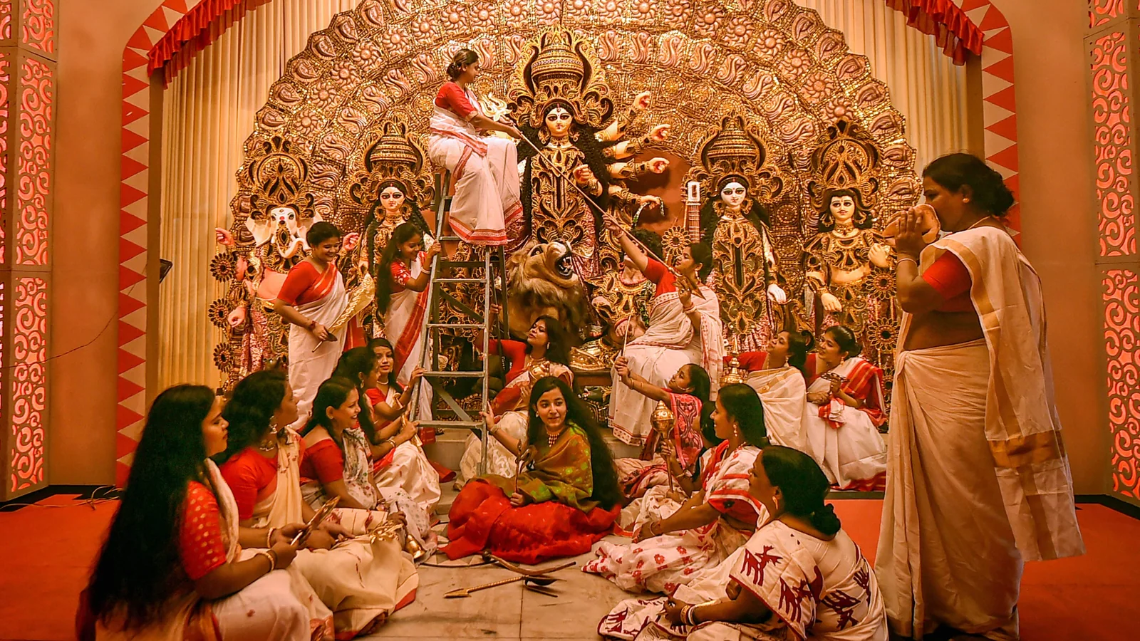 durga_puja_1664502025274_1664502025551_1664502025551.webp