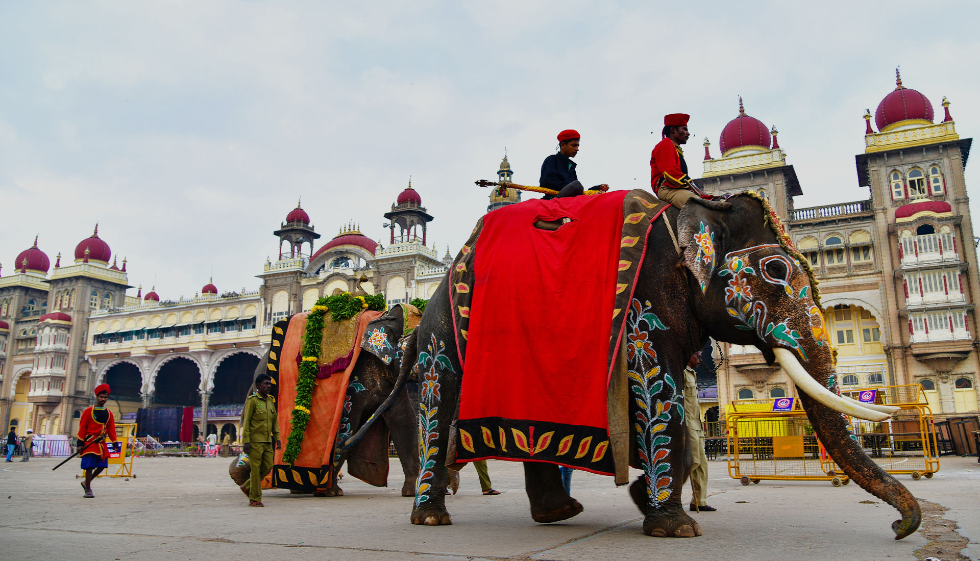 mysuru-palace-dasara.jpg